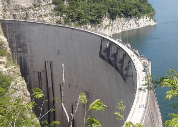 El tema del que ningún candidato ha hablado: la problemática en la ENEE y el subsector eléctrico